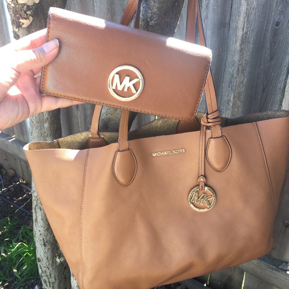 MICHAEL KORS SET ✨